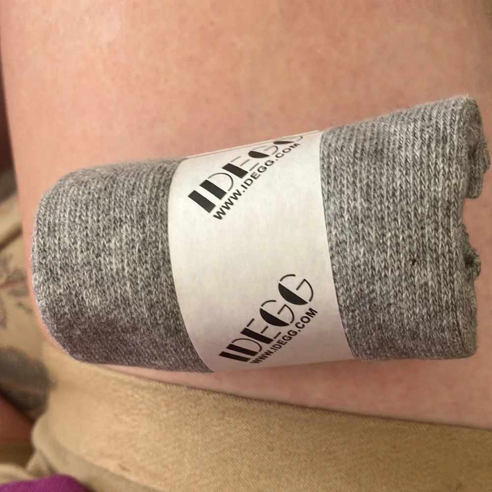 FINAL MARKDOWN 5 pairs of no show sneaker socks